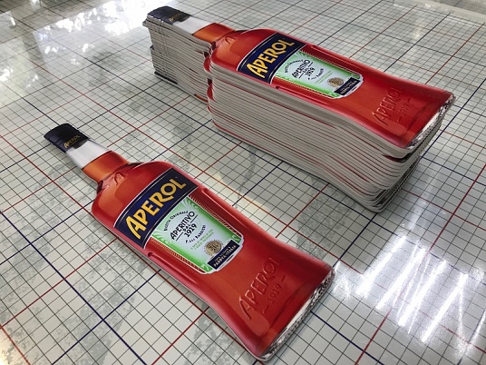 Таблички из пластика ПВХ с пленкой