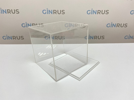 Короб из оргстекла