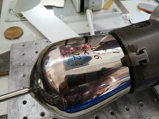 Гравировка на радиусных изделиях