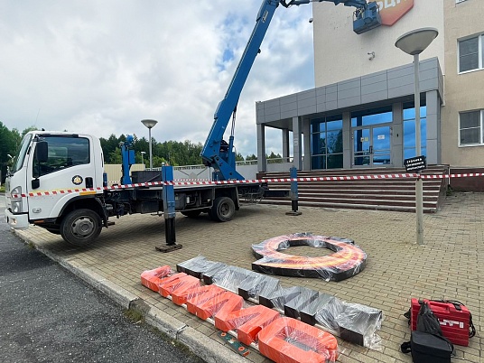 Монтаж наружной рекламы