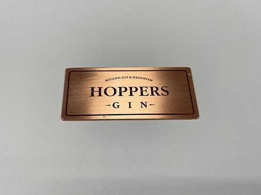 Шильдики из меди 