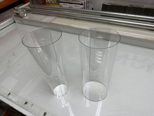 Труба из прозрачного пластика